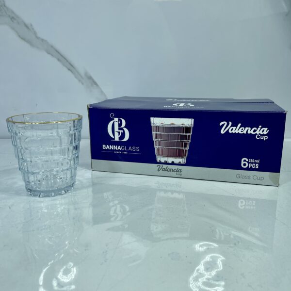 verre a eau كؤوس الماء