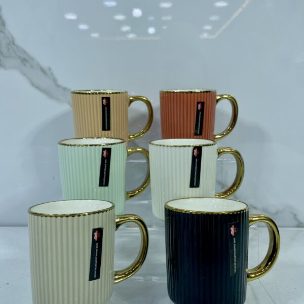 Chope en couleur كؤوس ملونة
