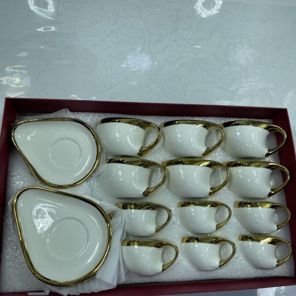 tasse sous tasse a café 24 pcs céramique  سرفيس قهوة حليب