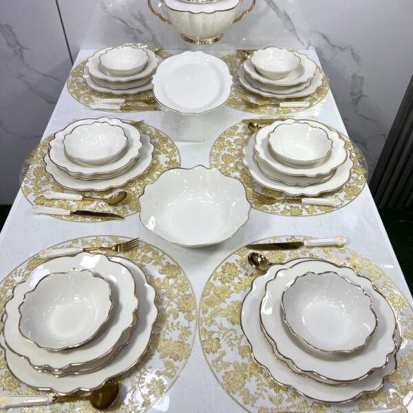 service de table luxe céramique 46pcs سرفيس طابل
