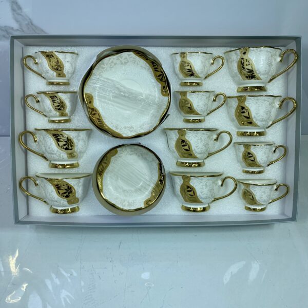 service a café 24pcs سرفيس قهوة