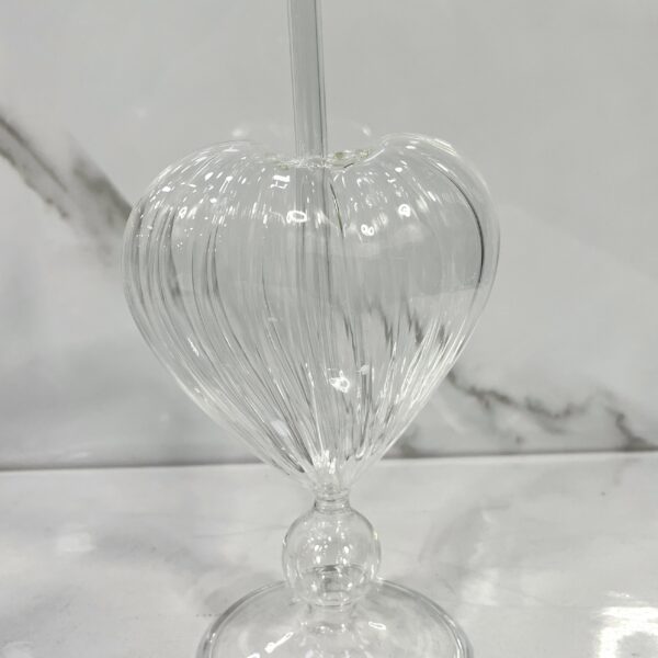 chope en verre cœur transparent شوب قلب زجاج