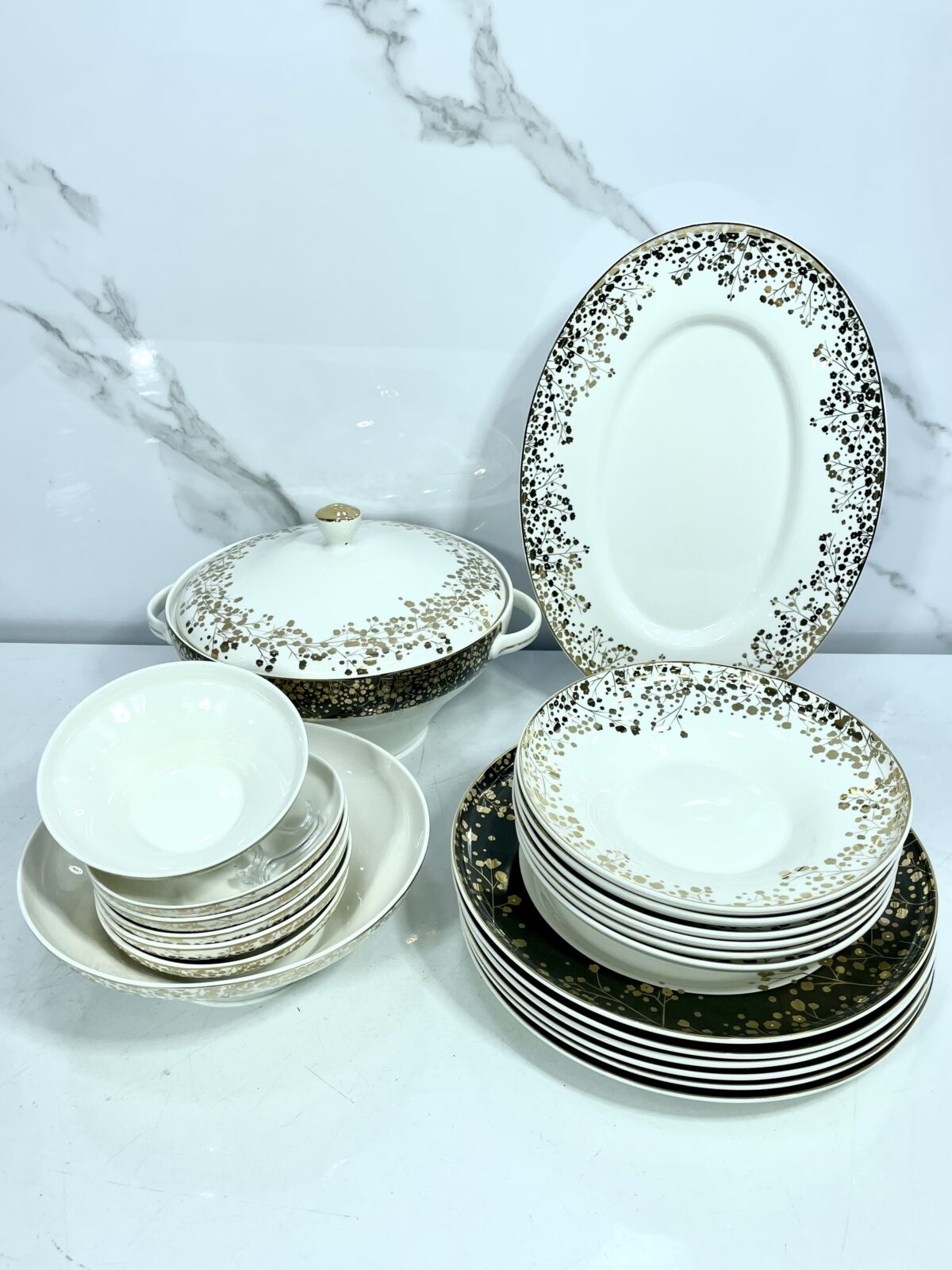 service de table 22p l22155-6 سرفيس طابل – Image 1