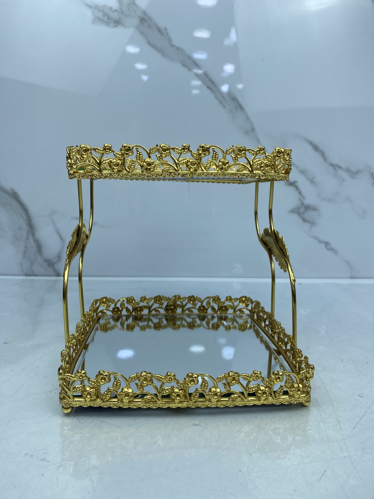 Porte gâteau 2etage dore carre حاملة الحلوى – Image 1