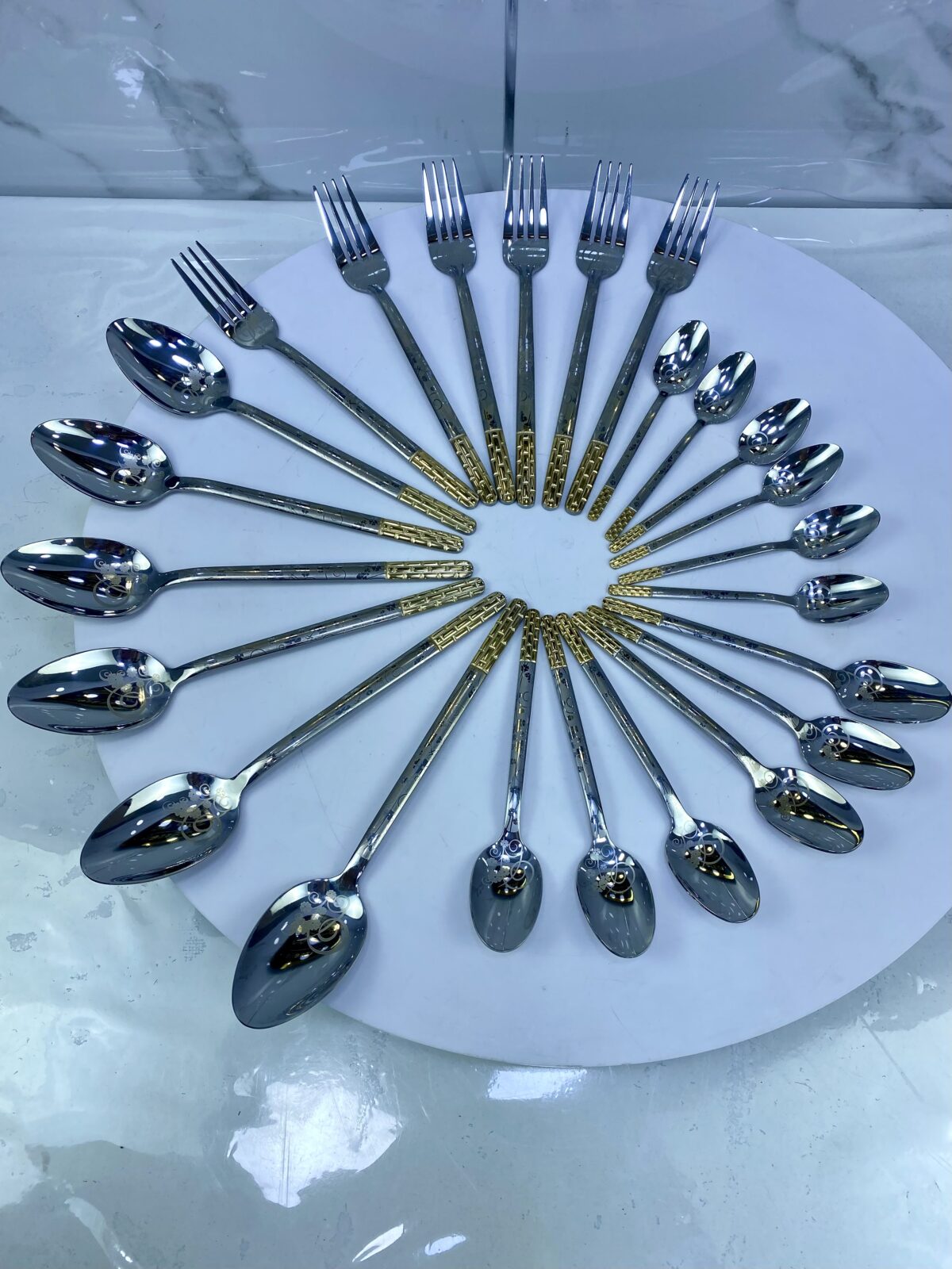 ⁦série cuillère argent 24pcs SC-90سيري مغارف⁩ - الصورة ⁦1⁩