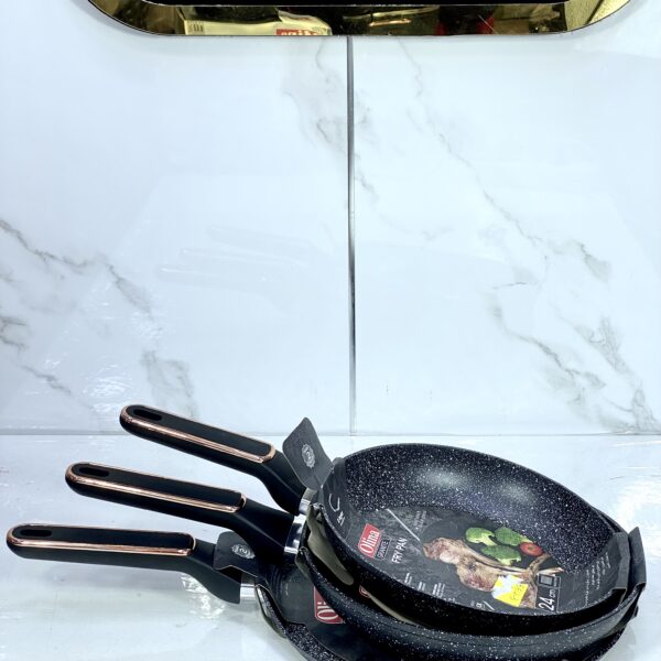 Poêle P269 مقلاة