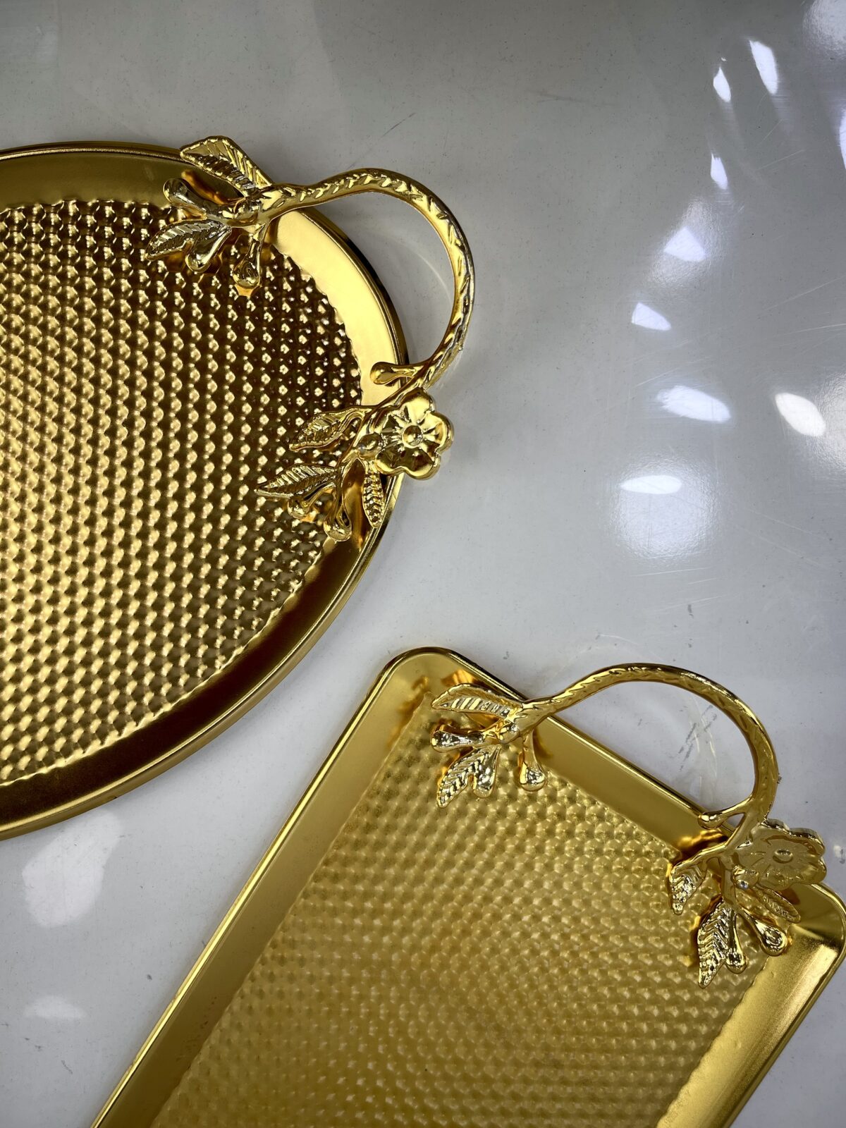⁦Plateaux metal doré 30cm⁩ - الصورة ⁦5⁩