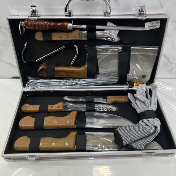 Valise couteaux bois 11pcs 104B37